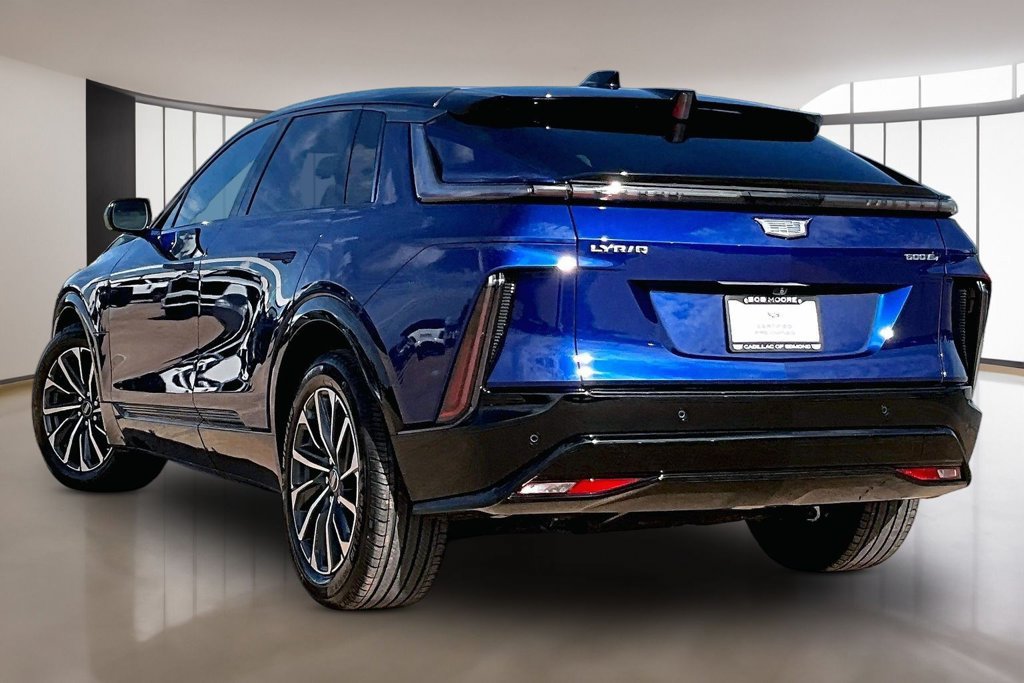 Used 2024 Cadillac Lyriq Sport w/ LPO, Floor Liner Package AWD/4WD image 12