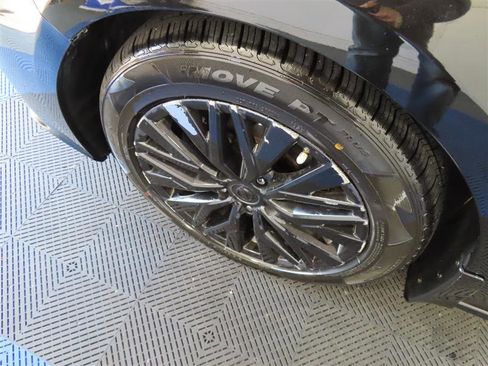 Used 2023 Nissan Altima 2.5 SV image 6