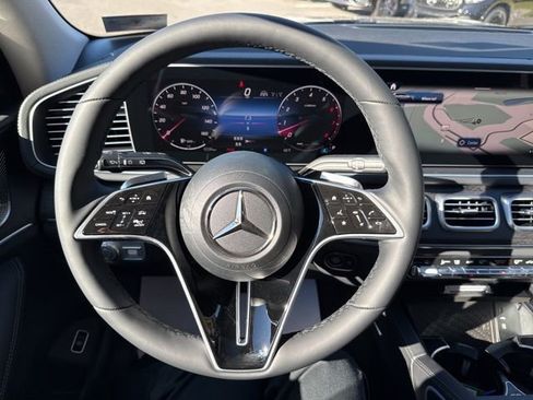 New 2026 Mercedes-Benz GLS 450 4MATIC image 17