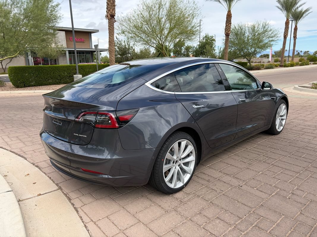 Used 2019 Tesla Model 3 Standard Range Plus RWD image 3