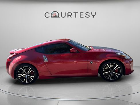 Used 2019 Nissan 370Z Touring Sport image 8