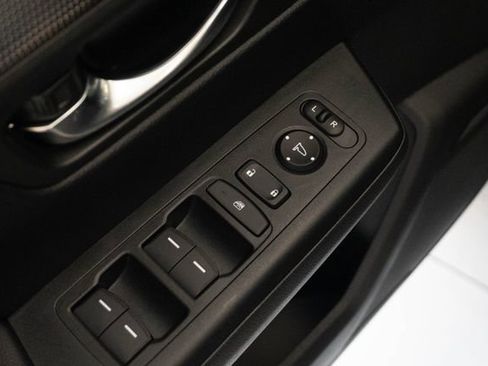 Used 2025 Honda CR-V Sport-L image 3