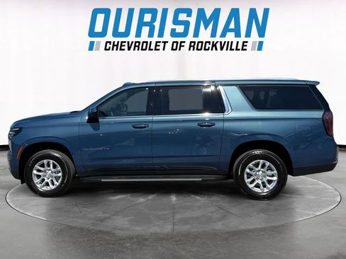 New 2026 Chevrolet Suburban LS AWD/4WD image 3