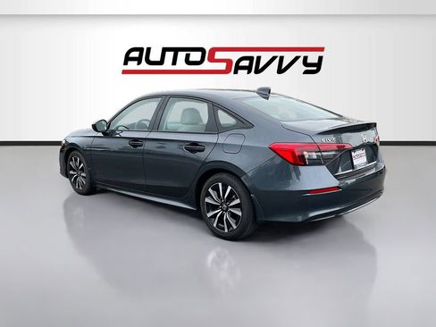 Used 2024 Honda Civic EX image 5