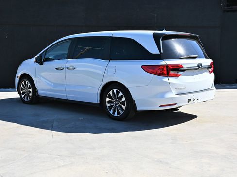 Used 2022 Honda Odyssey EX-L image 3