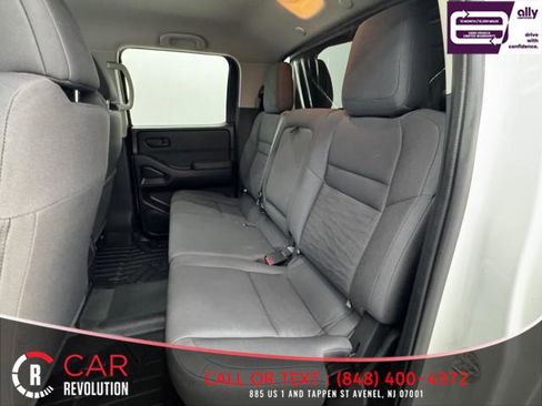Used 2022 Nissan Frontier S image 43