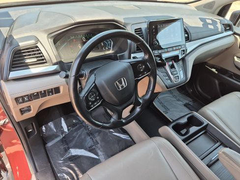 Used 2018 Honda Odyssey EX-L image 11
