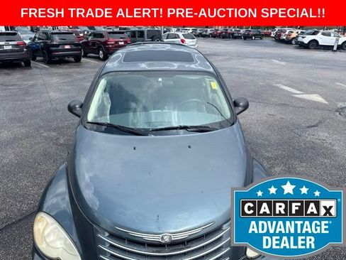 Used 2006 Chrysler PT Cruiser Limited FWD image 9