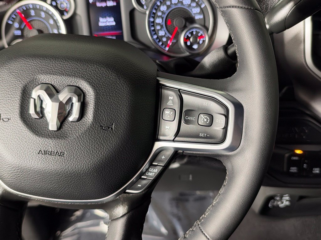 Used 2026 RAM 2500 Big Horn AWD/4WD image 30