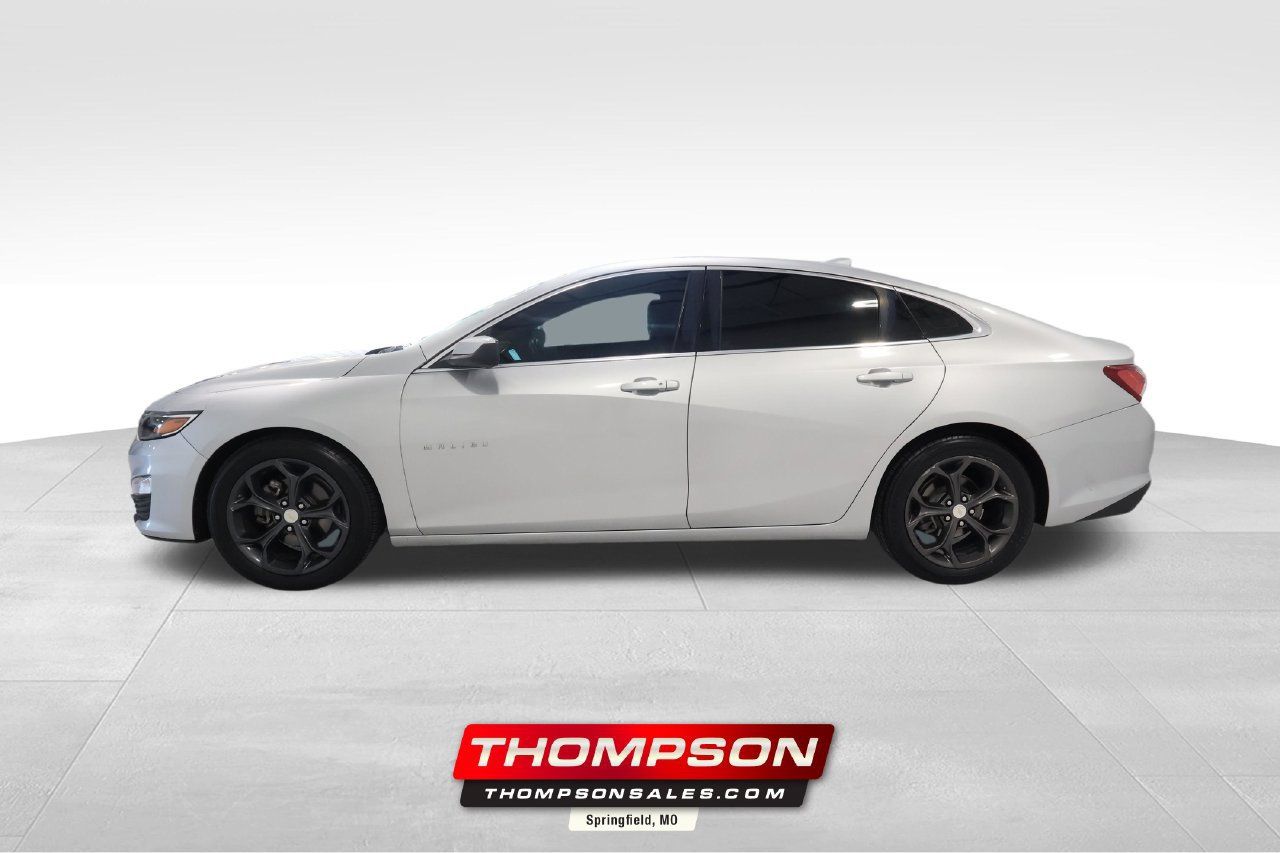 Used 2020 Chevrolet Malibu LT FWD image 1