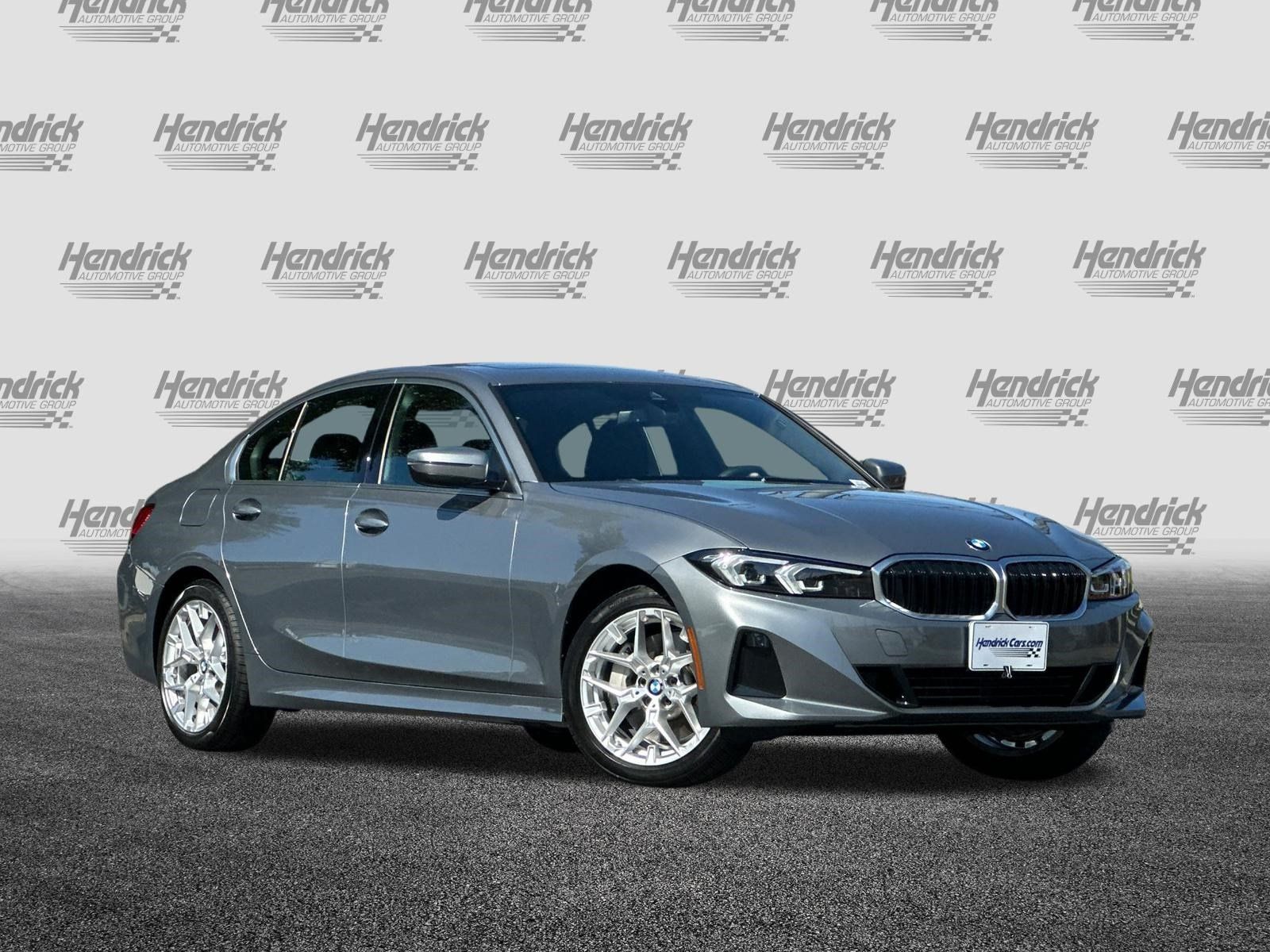 Used 2026 BMW 330i Sedan w/ Premium Package RWD image 2