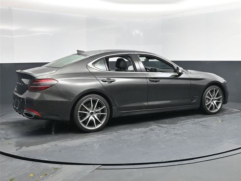 Used 2026 Genesis G70 2.5T Prestige image 4