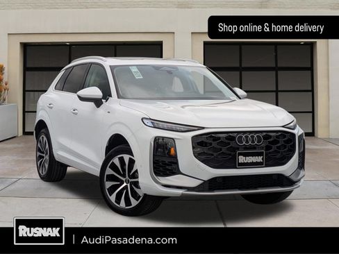 New 2026 Audi Q3 quattro 2.0T AWD/4WD image 1