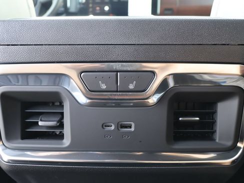 New 2026 GMC Sierra 2500 Denali Ultimate AWD/4WD image 32