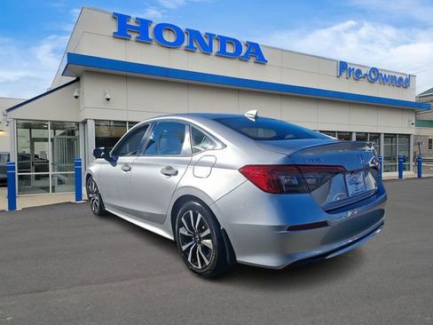 Used 2023 Honda Civic EX image 6