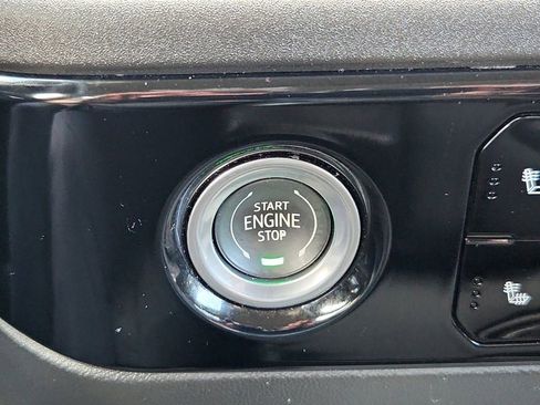 Used 2023 Chevrolet Silverado 1500 LT image 22