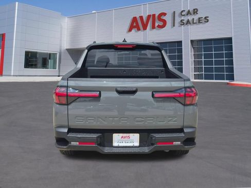 Used 2025 Hyundai Santa Cruz SEL FWD image 7