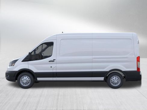 New 2026 Ford Transit 250 148 Medium Roof Extended AWD image 3