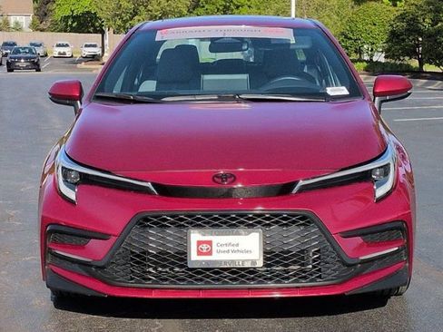 Certified 2025 Toyota Corolla SE w/ SE Premium Package FWD image 4
