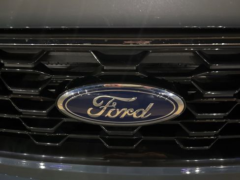 Certified 2023 Ford Escape ST-Line w/ Tech Pack #1 image 12