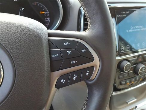 Used 2021 Jeep Grand Cherokee Overland image 20