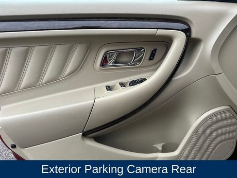 Used 2018 Ford Taurus Limited w/ Driver Assist Package image 12