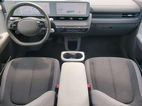 Used 2024 Hyundai Ioniq 5 SEL RWD image 13