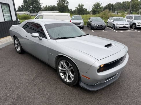 Used 2021 Dodge Challenger R/T RWD image 5