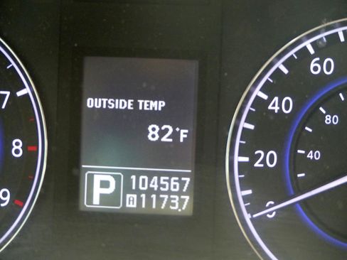 Used 2011 INFINITI G25 Journey RWD image 24