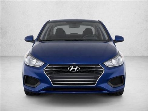 Used 2020 Hyundai Accent SE FWD image 2