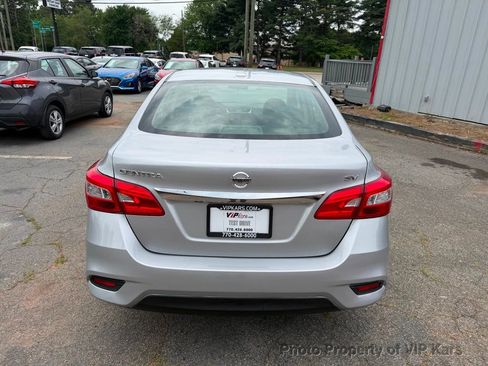 Used 2019 Nissan Sentra SV FWD image 6