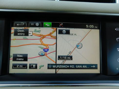 Used 2016 Land Rover Range Rover Sport HSE image 38