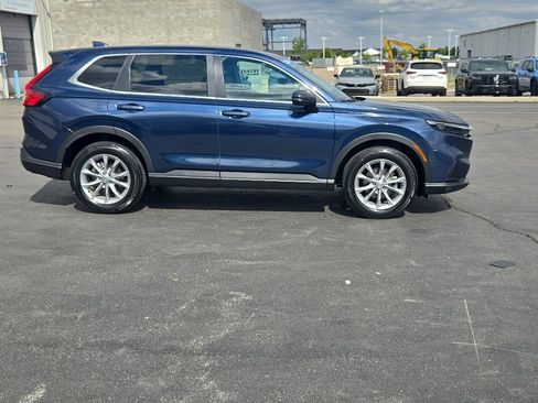 Certified 2024 Honda CR-V EX image 8