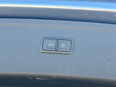 Used 2022 Audi Q5 2.0T Premium Plus image 19