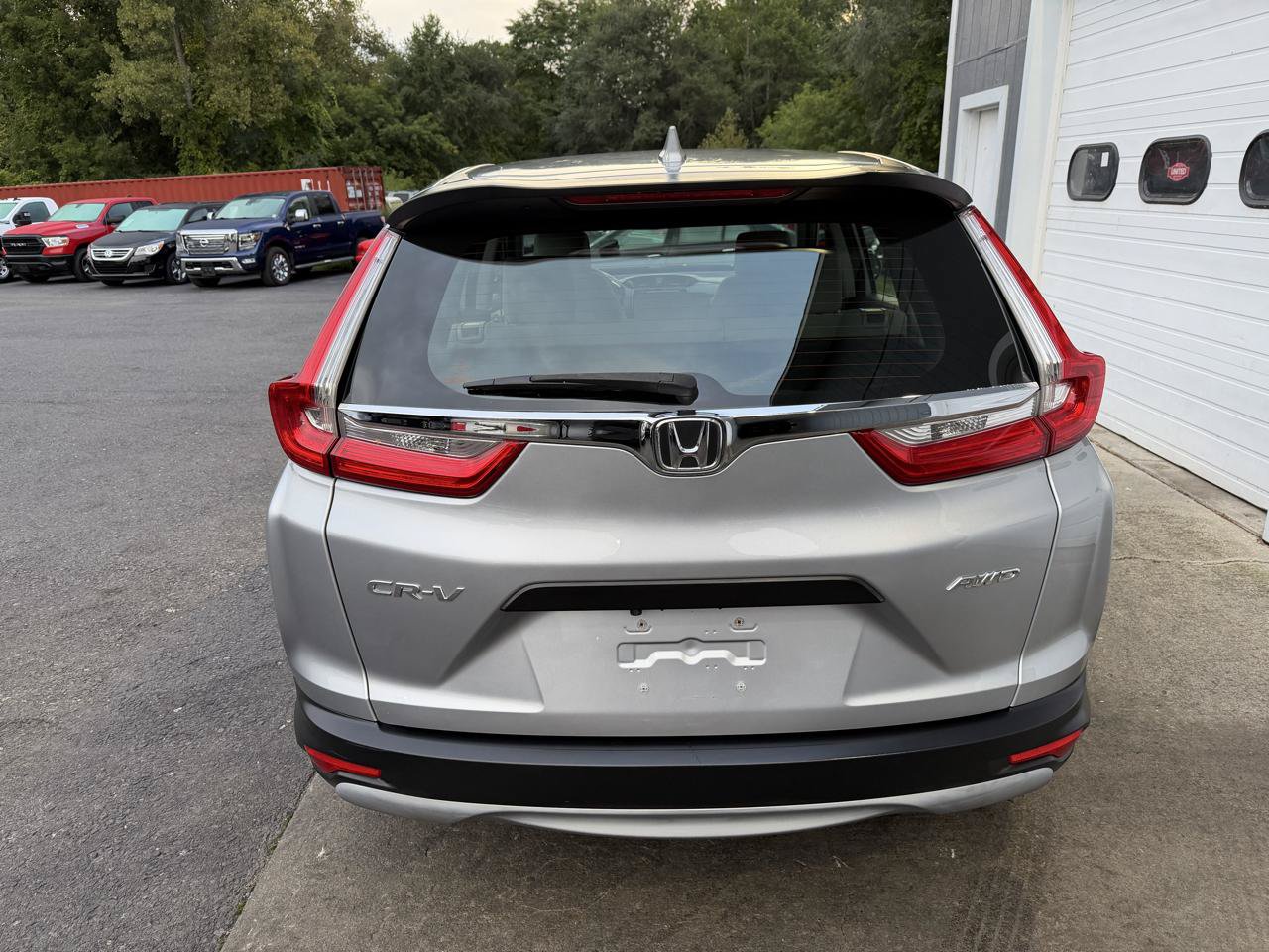 Used 2018 Honda CR-V LX image 5