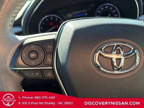 Used 2020 Toyota Avalon Limited w/ Advanced Safety Package image 24