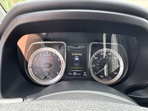 Used 2017 Nissan Titan PRO-4X w/ Pro-4x Convenience Package AWD/4WD image 30