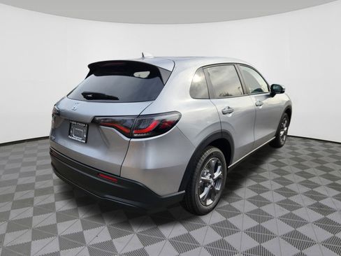 New 2026 Honda HR-V LX image 4