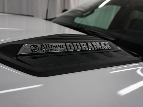 New 2026 Chevrolet Silverado 2500 ZR2 image 8