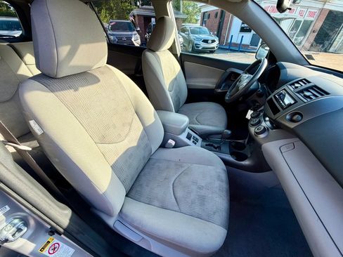 Used 2010 Toyota RAV4 2WD w/ Base L4 Extra Value Pkg image 11