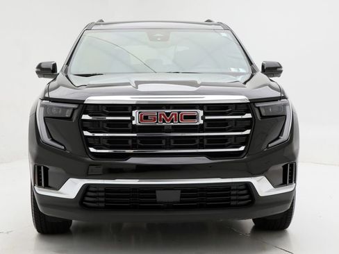 Used 2025 GMC Acadia Elevation image 5