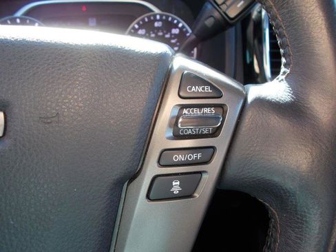 Used 2023 Nissan Titan Platinum Reserve w/ Moonroof Package image 23