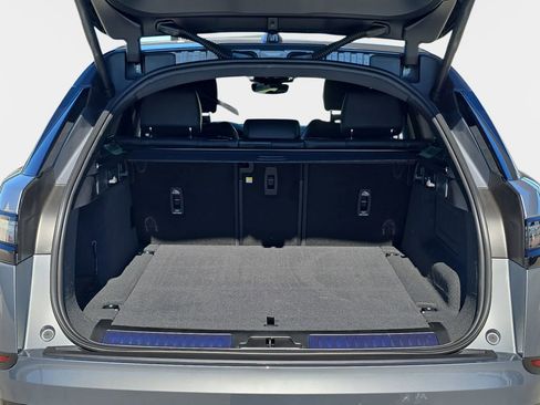 New 2026 Land Rover Range Rover Velar S image 12