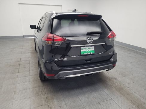 Used 2020 Nissan Rogue SV FWD image 6