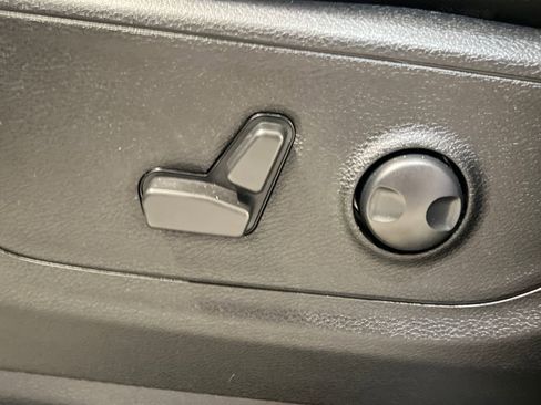 Used 2022 RAM 1500 Big Horn image 34