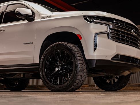 Used 2023 Chevrolet Tahoe High Country image 11