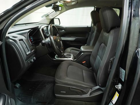 Used 2016 Chevrolet Colorado LT w/ LT Convenience Package AWD/4WD image 11