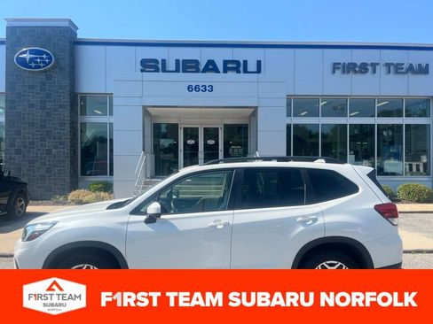 Used 2020 Subaru Forester Premium w/ Popular Package #1 AWD/4WD image 1