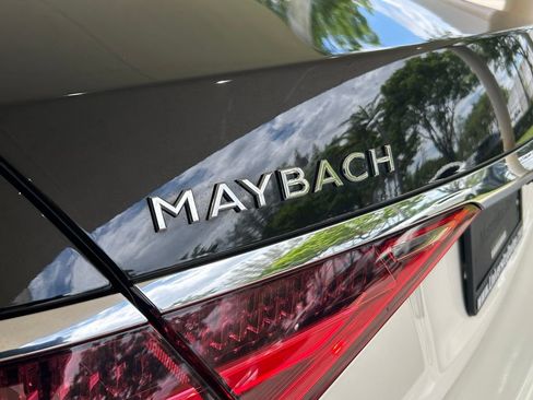 Used 2021 Mercedes-Benz Maybach S 580 4MATIC image 17