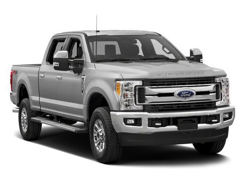 Used 2017 Ford F250 XLT w/ XLT Value Package image 9